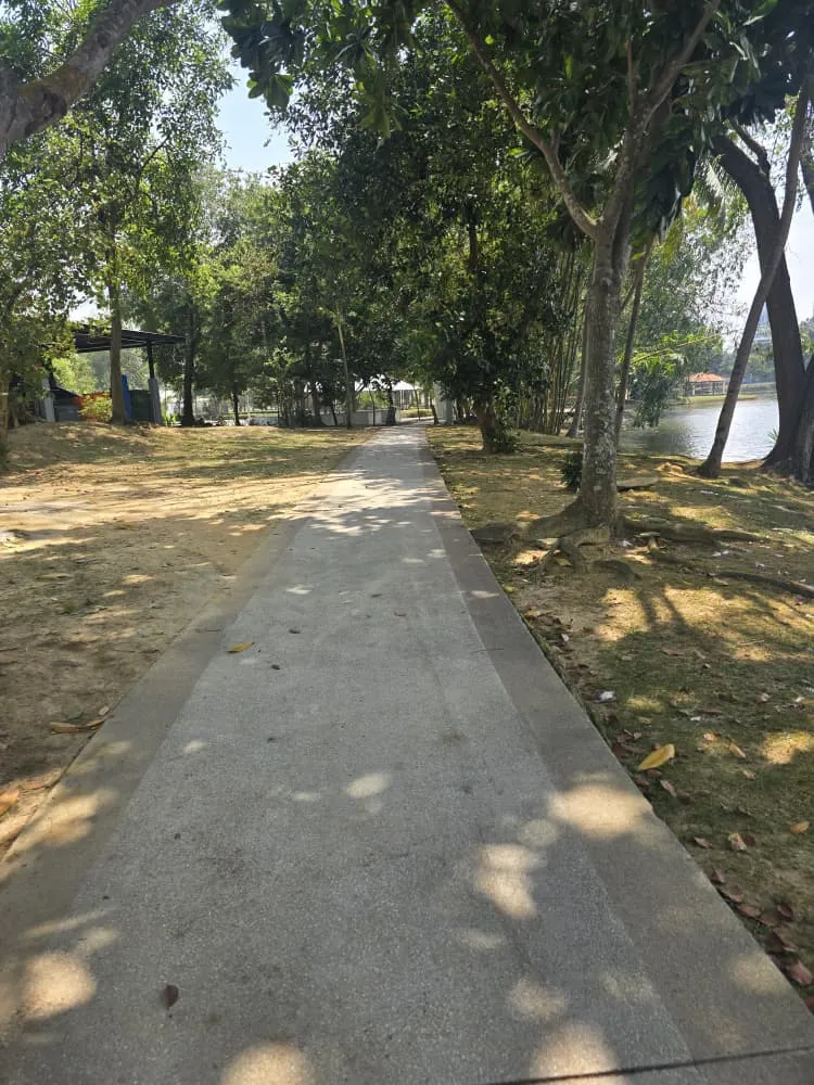 طريق تامان تاسيك